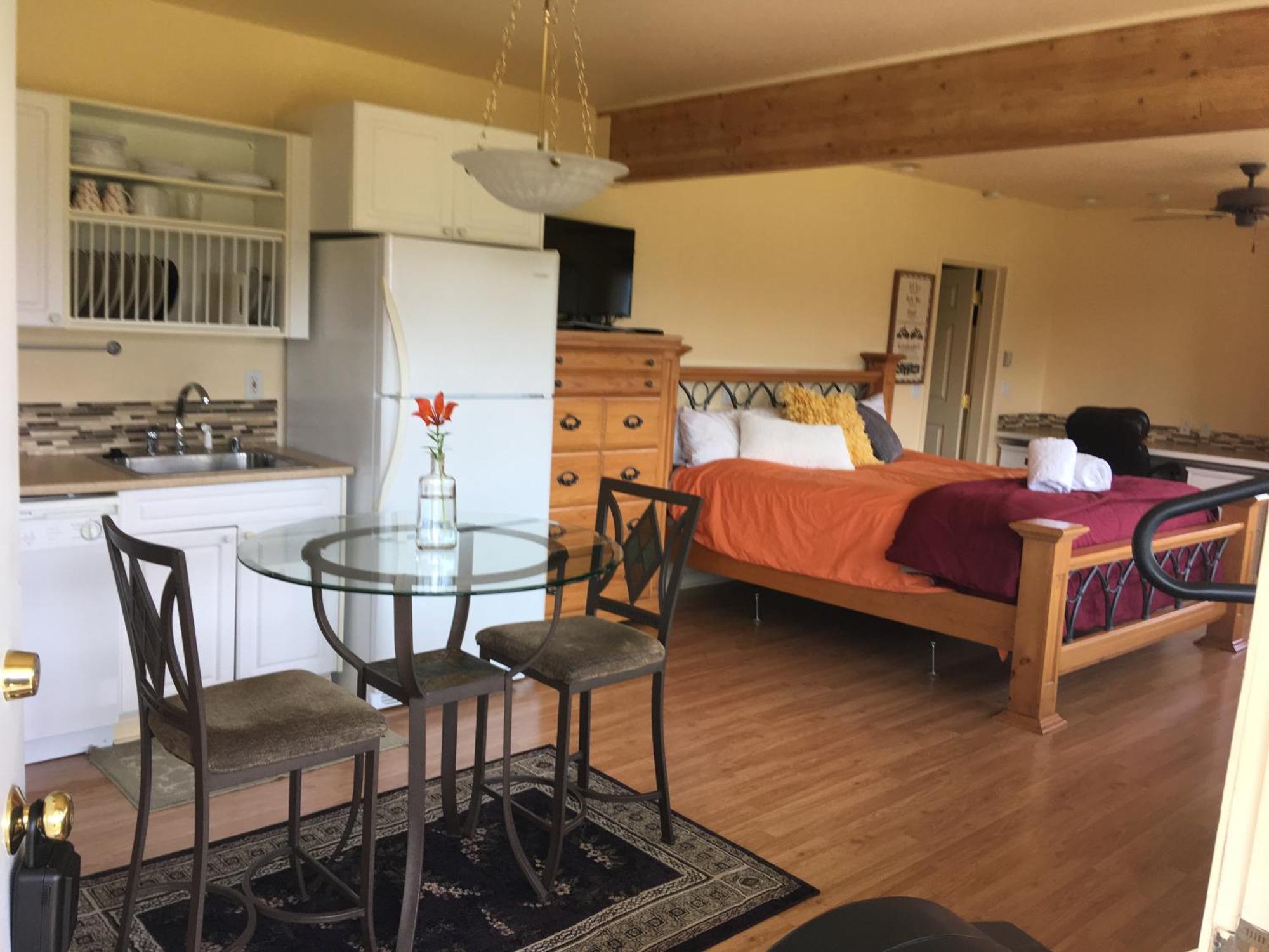 Kelli Creek Cottage - Reduced Price On Tours جونو المظهر الخارجي الصورة